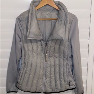 Calvin Klein lightweight puffer jacket large
